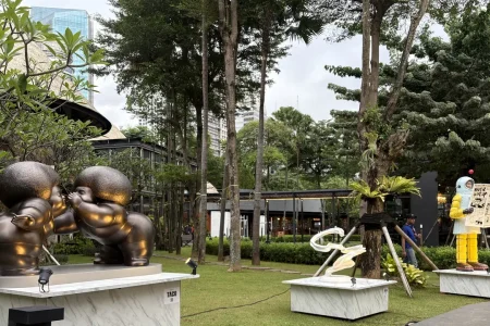 Seni yang Bisa Merasakan: Mengapa 'Generative Bio-Art' Menjadi Standar Baru Estetika Ruang Publik Jakarta di Mei 2026
