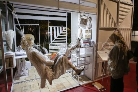 Saat Karya Seni Rupa Interaktif 2026 Bisa Disentuh dan Diubah Emosinya Lewat Gelombang Otak Pengunjung di Galeri Seni Jakarta Selatan